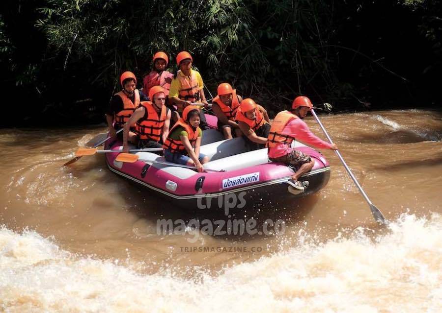 ล่องแก่งน้ำเข็ก วังทอง พิษณุโลก หน้าฝนระดับน้ำสูง คลื่นไหลแรงล่องสนุก