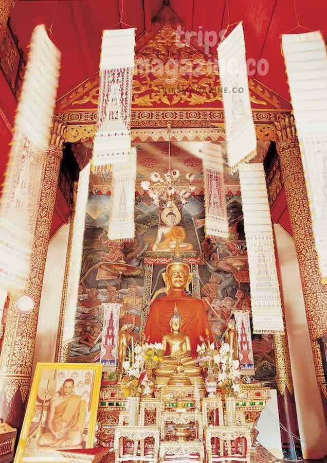 ภายในพระอุโบสถ วัดพระเจ้านั่งดิน เชียงคำ พะเยา