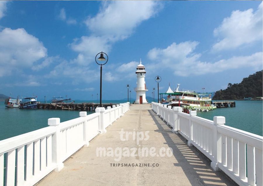 ท่าเรืออ่าวบางเบ้า จุดศูนย์กลางเดินทางและท่องเที่ยวของหมู่บ้าน เกาะช้าง ตราด